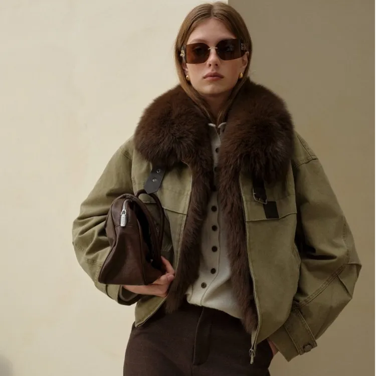 AELE狐狸毛领工装夹克女宽松时尚保暖皮草鹅绒外套 P855 3775 AD