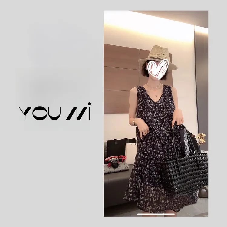 法式撞色碎花V领轻奢时尚气质显瘦无袖拼接连衣裙女送腰带9641