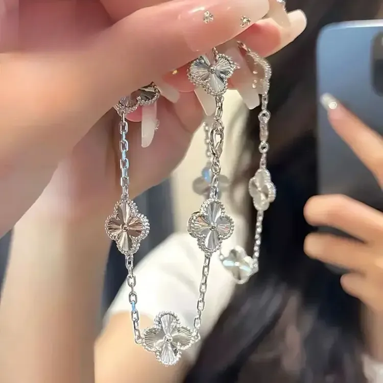 新款四叶草足银手链五花女999足银轻奢送女友情人节礼物