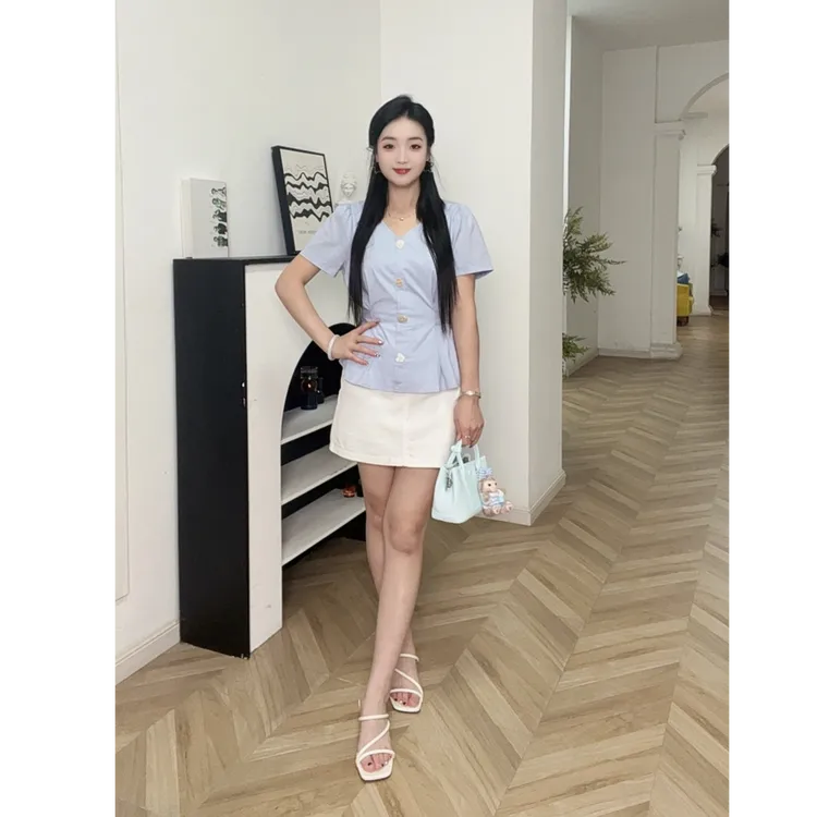 IEF/爱依服【微胖】大码女装2025夏季新款温柔文艺收腰上衣流光风