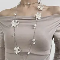 钛钢仿珍珠项链 仙气浪漫花朵长款项链毛衣链多种戴法腰链y