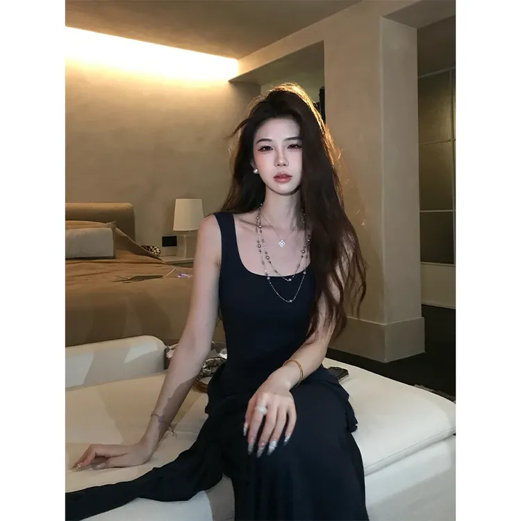 【岁月如流】小众气质方领吊带针织连衣裙搭配披肩套装女