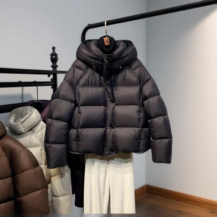 高级感连帽白鸭绒龟背羽绒服女冬季爆款流行百搭加厚泡芙面包服潮