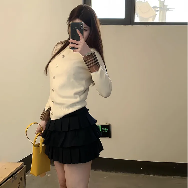 2025春季新款韩系格纹拼接袖口温柔针织衫女百搭修身显瘦开衫上衣