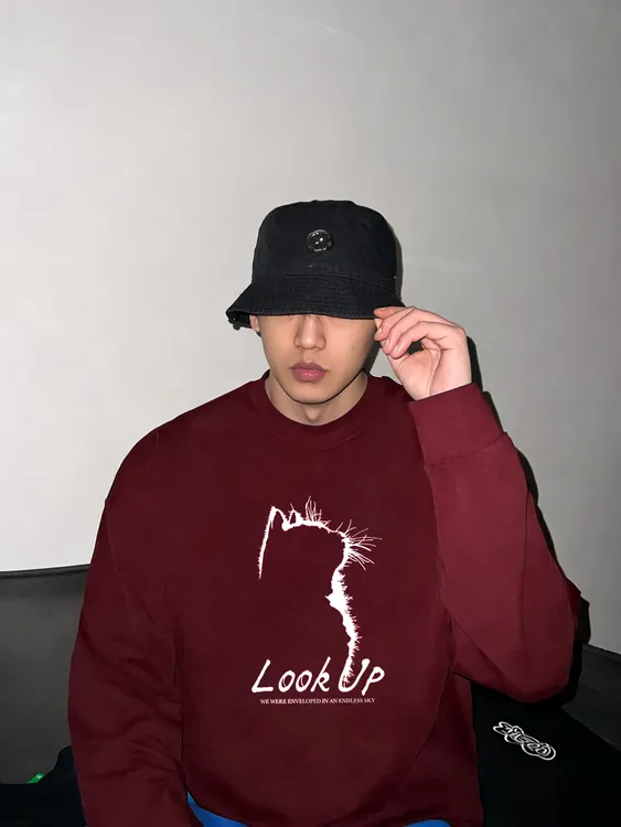 【重磅纯棉】秋冬新款美式休闲百搭宽松潮流圆领国潮酒红男长袖T恤