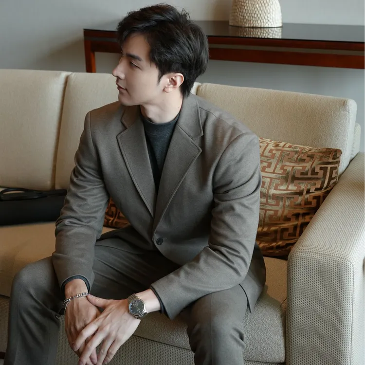 秋冬男士磨毛西装保暖商务时尚休闲简约平驳领领宽肩弹西服套装