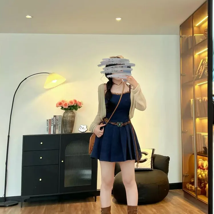 春夏季复古风收腰显瘦百褶吊带裙休闲外衣套装