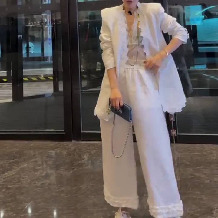 2025夏季新款时尚显瘦气质女士网红休闲洋气两件套百搭款D6220