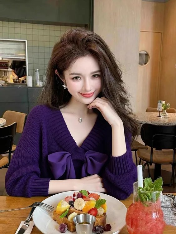 紫色蝴蝶结毛衣女秋冬绝美巨好看独特漂亮气质高端软糯套头针织衫