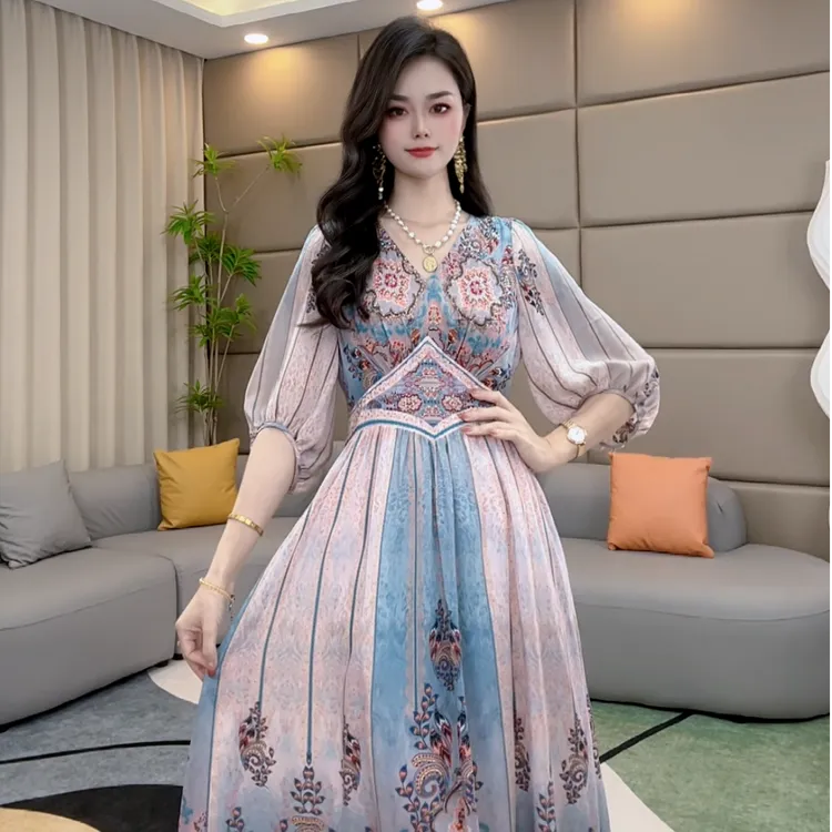 ''维纳斯女神‘’ 法式V领重工烫钻气质时尚女士真丝连衣裙 80024