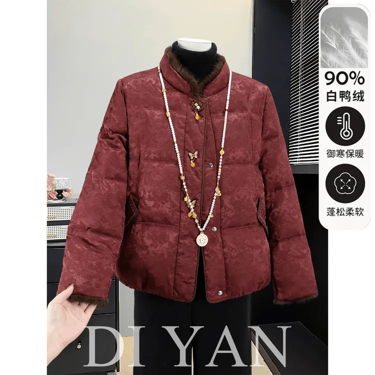 2026马年本命年衣服妈妈装冬装羽绒服中老年女新中式国风唐装外套