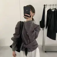 66863时髦艺术生 三角巾条纹慵懒外套