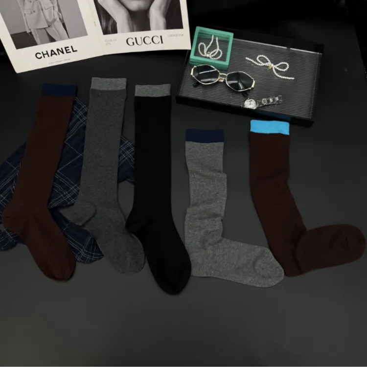 【范薇薇品牌】小腿袜秋季长筒冬季美腿塑形条纹防摩擦高筒ins女袜