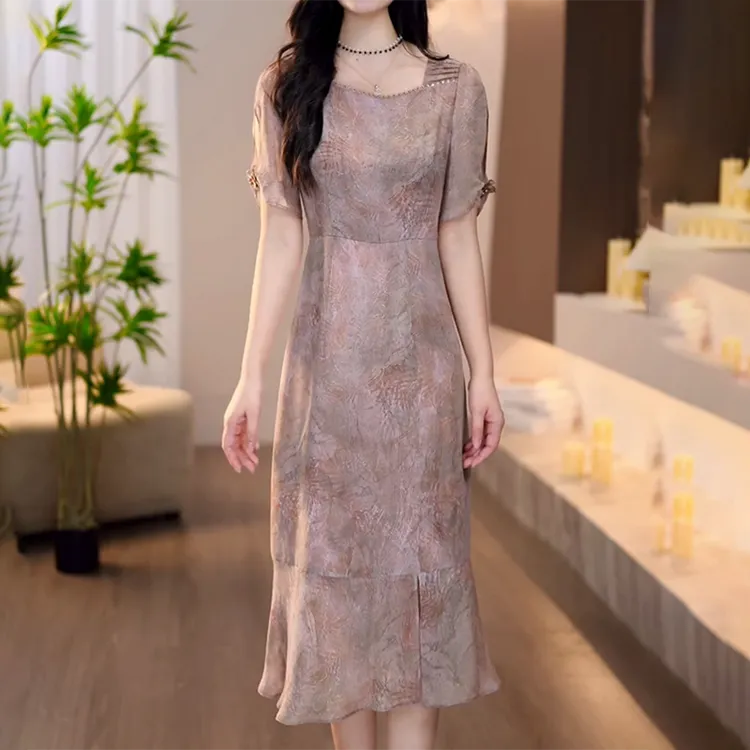 5276#新中式国风连衣裙女2025夏短袖小碎花时尚妈妈改良旗袍裙子