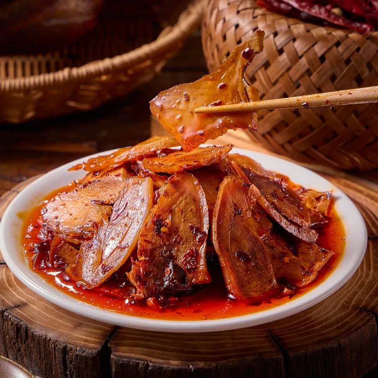 麻辣鸡腿肉 两憨出品