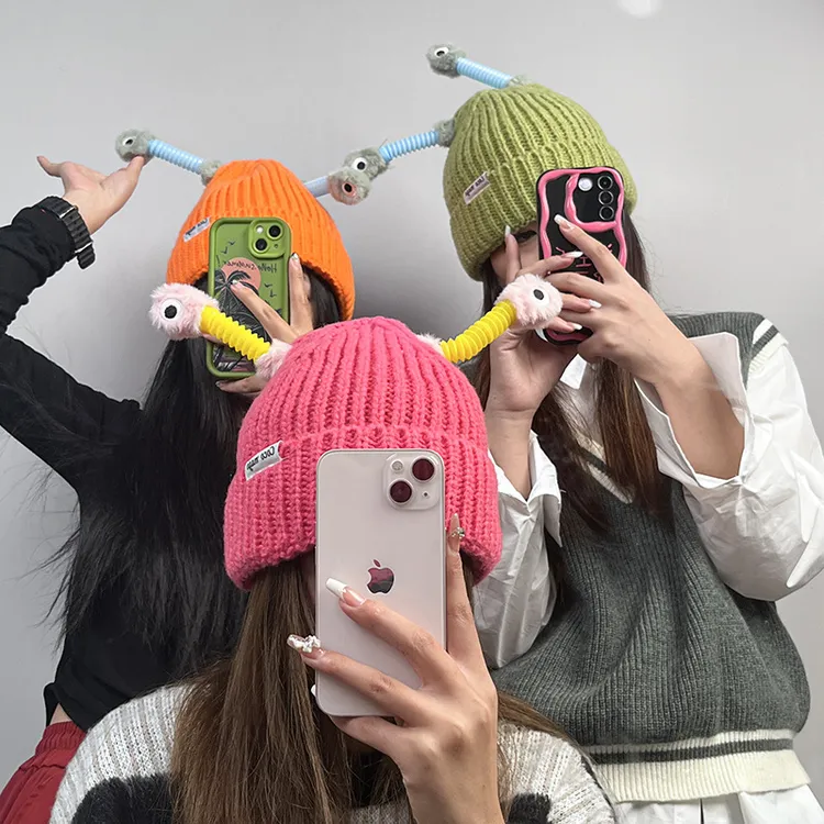 女式亲子可爱卡通发光小怪兽毛线帽冷帽秋冬保暖大头围搞怪冬天