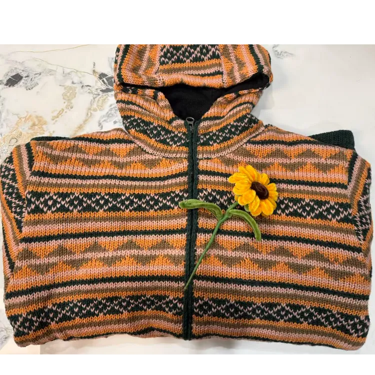 尼泊尔百羊毛手工编织针织连帽外套提花提花工艺