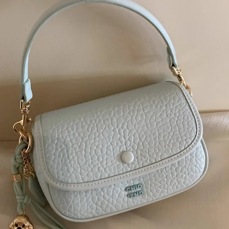 薄荷轻语手提包包女单肩斜挎包高级感小众通勤凯莉包