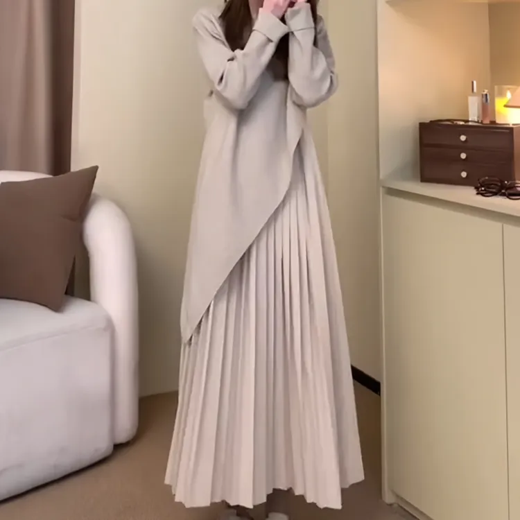 早秋假两件百褶大码胖mm宽松精致设计感连衣裙韩版简约高级连衣裙