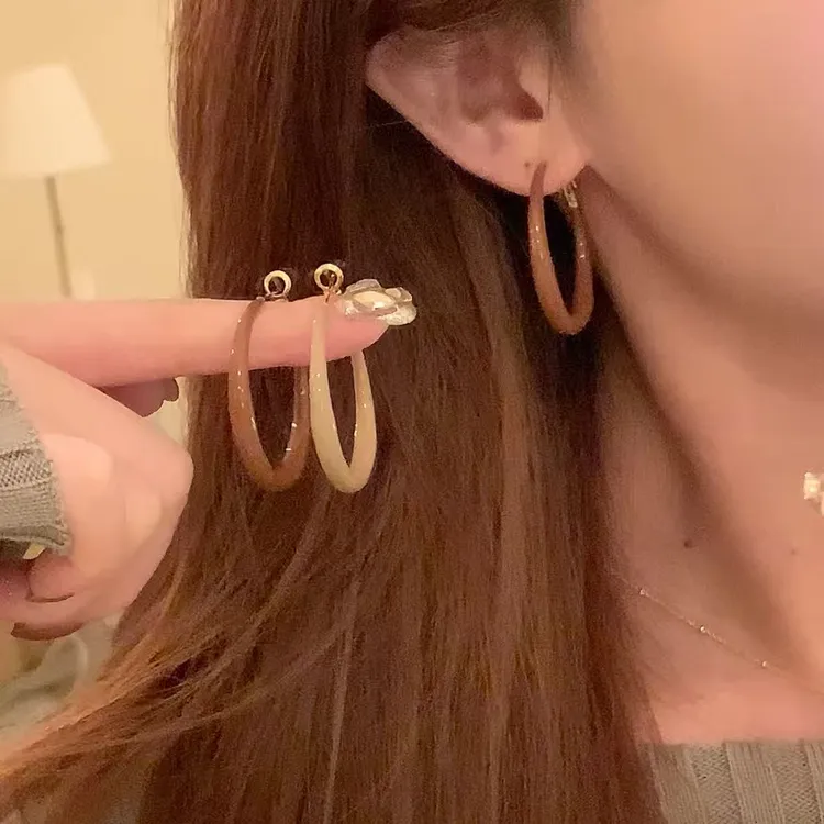 铜合金树脂耳饰 早秋韩系复古美拉德滴油耳圈女气质百搭耳环耳饰
