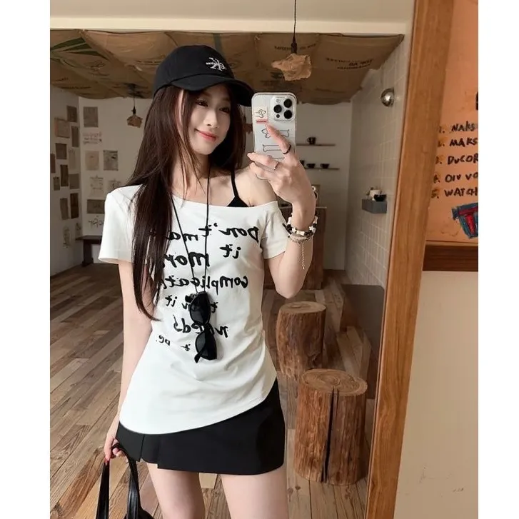 2025夏季新款斜肩字母印花辣妹短袖T桖女上衣休闲百搭ins潮流