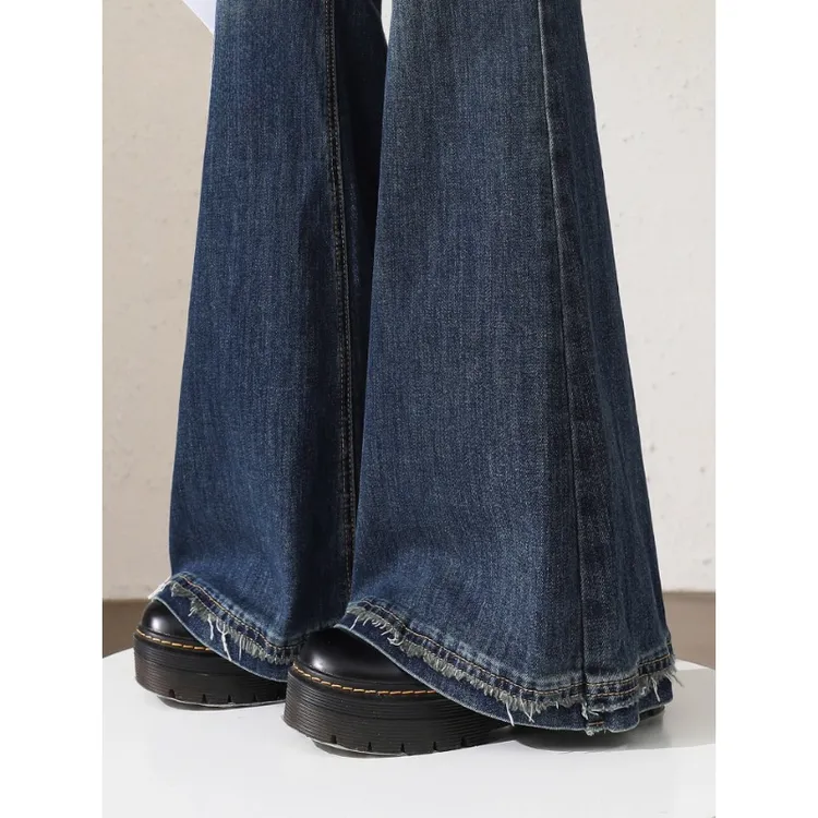 加绒阔腿微喇牛仔裤女秋冬新款高腰显瘦宽松直筒气质百搭喇叭裤子