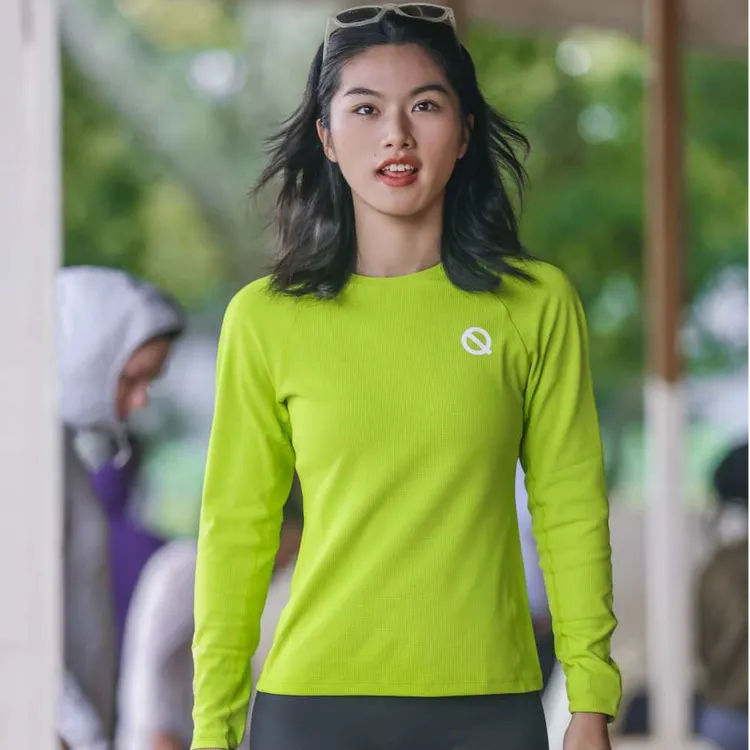 轻功加厚呼吸方格圆领长袖马拉松运动户外秋季长袖T恤款男女款