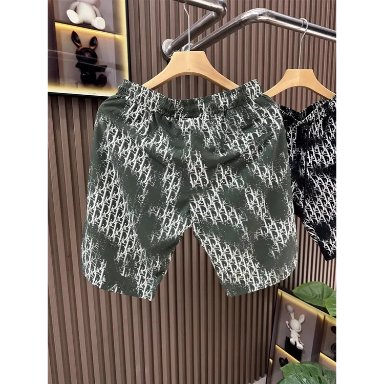 奇珀菲仑2025夏季新款男士短裤时尚百搭休闲五分裤潮流印花沙滩裤