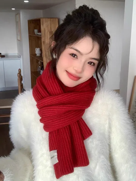 2025韩版加厚纯色针织毛线围巾百搭新年红围脖网红款情侣保暖简约
