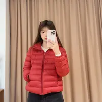 84173余小鱼【享受冬日】三色连帽拉链设计简约冬排骨羽绒服女装