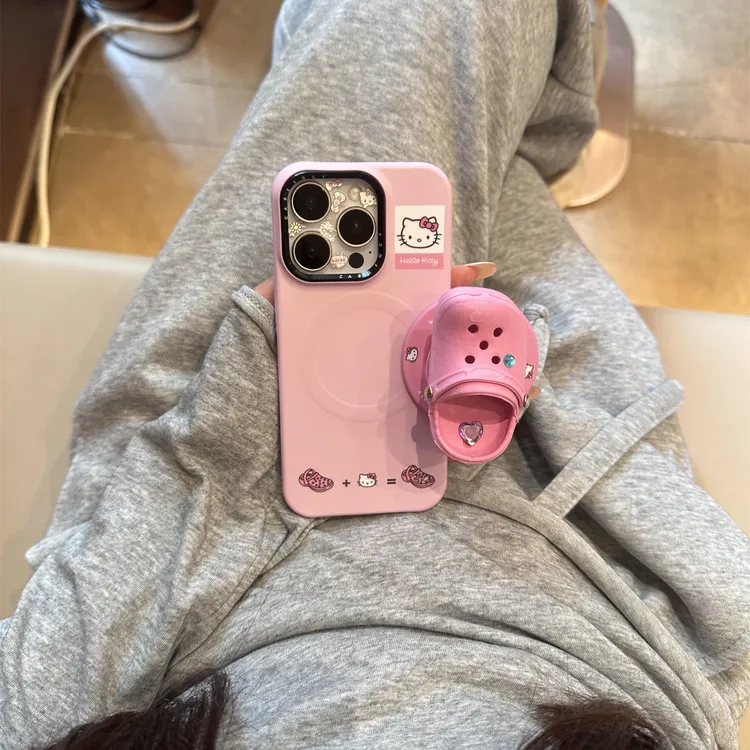 个性创意KT猫洞洞鞋磁吸支架适用苹果iphone16pro新款15手机壳14