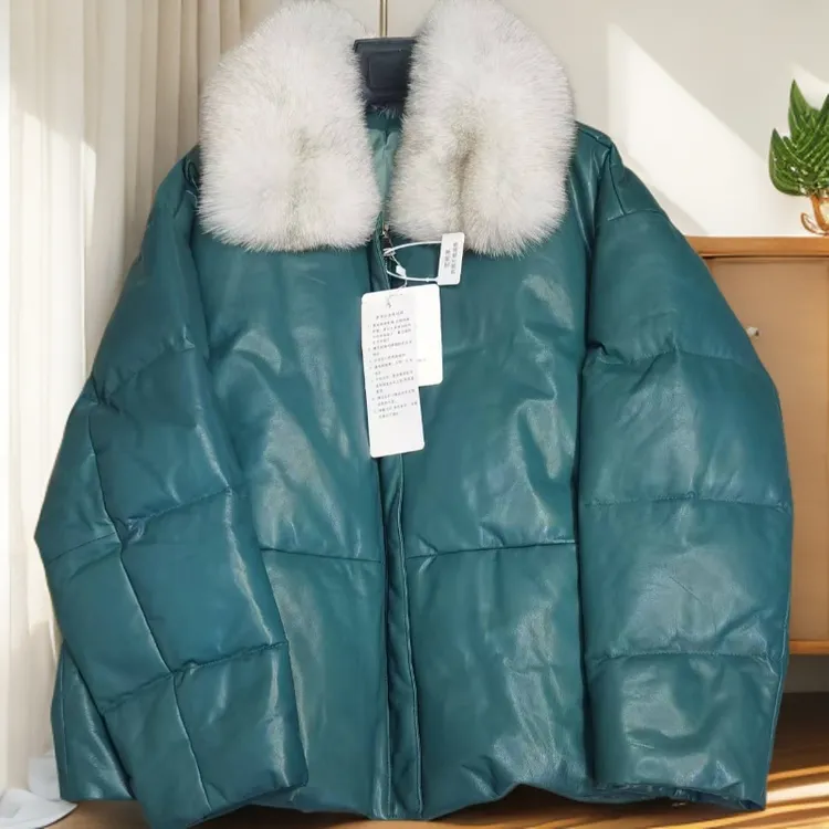 牛皮羽绒服美拉德色系圆领宽松版短款鹅绒外套女休闲时尚保暖加厚