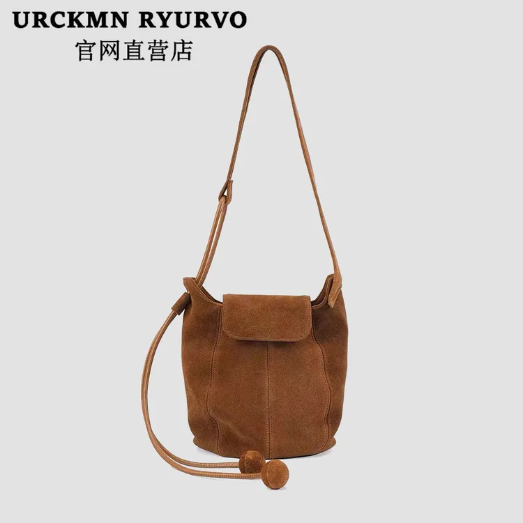 URCKMN RYURVO磨砂麂皮水桶包南瓜包女高级感小众设计单肩斜挎包