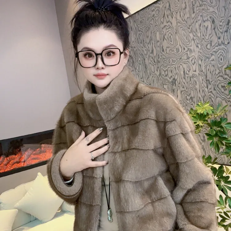 新款时尚定染横排拉链欧貂绒休闲保暖短外套9836