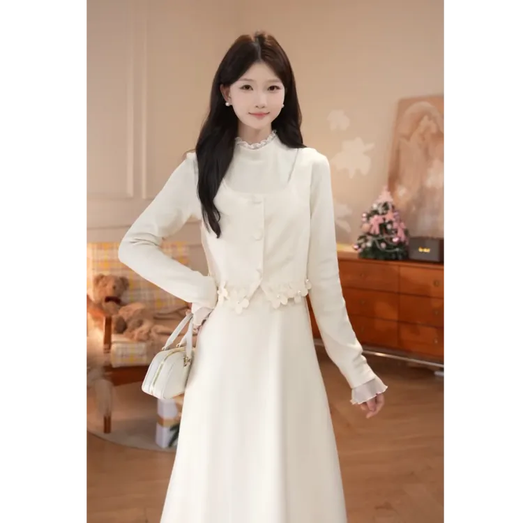 鹿向南「松果与雪」法式千金风气质女冬季毛呢背心裙打底上衣套装