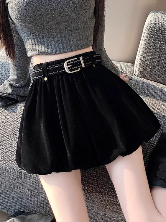 黑色金丝绒花苞短裙女秋冬2025新款高腰显瘦a字半身裙蓬蓬灯笼裙