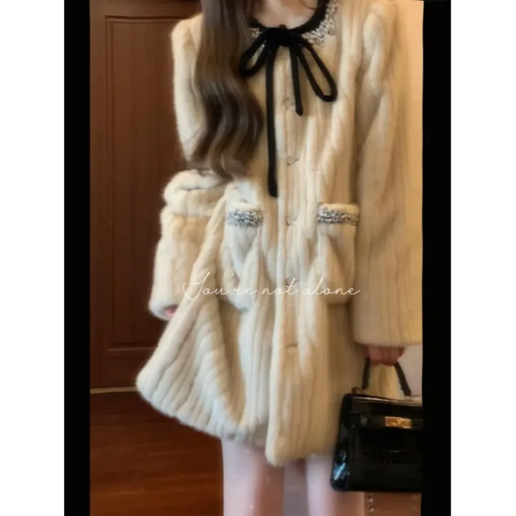 【香香公主】2025春季新款韩版气质小香风蝴蝶结系带毛绒绒外套女