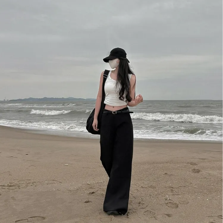 2025潮款洋气女春夏季韩版新款时尚上衣轻奢修身显瘦气场强大裤子