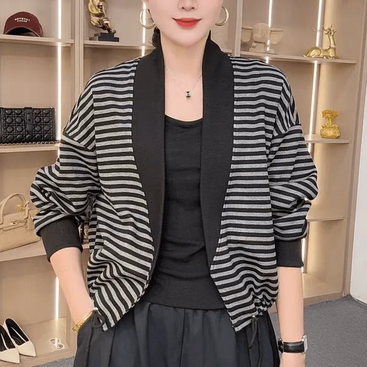 【众帆女装2】秋季短款休闲风直下摆短外套气质外套条纹拼接上衣