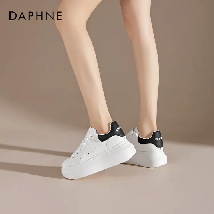达芙妮厚底休闲小白鞋女2025春秋新款女鞋百搭板鞋软底增高运动鞋