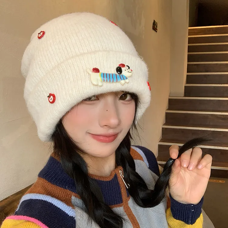 韩版可爱卡通苹果小狗针织帽子女秋冬季保暖甜美显脸小包头毛线帽