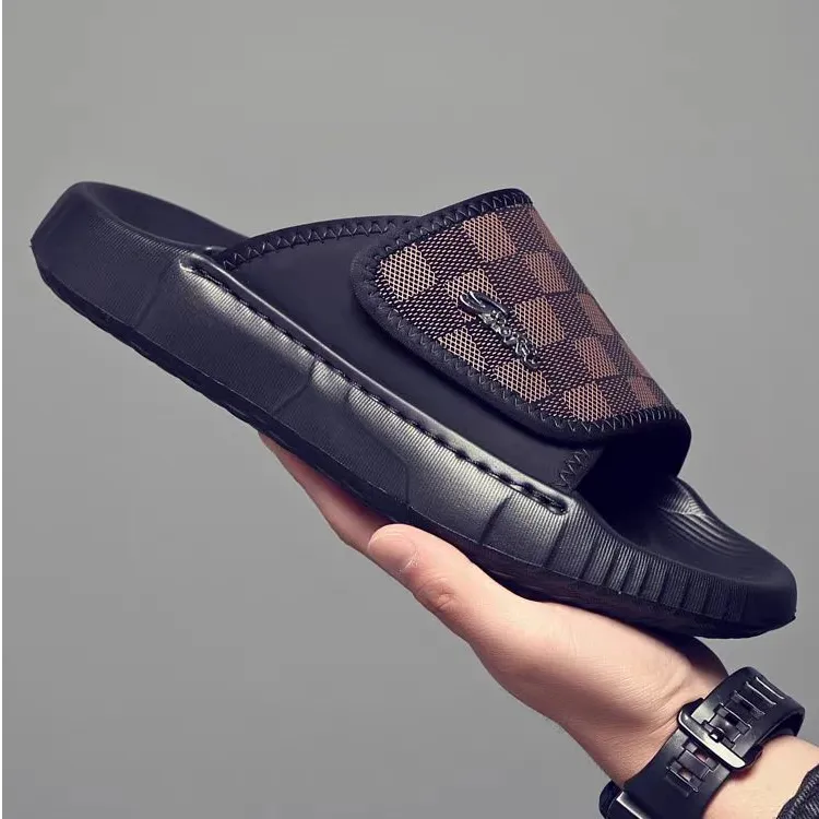 男士凉鞋拖鞋2025爆款新款夏季运动防滑耐磨透气一字痞帅潮男凉鞋