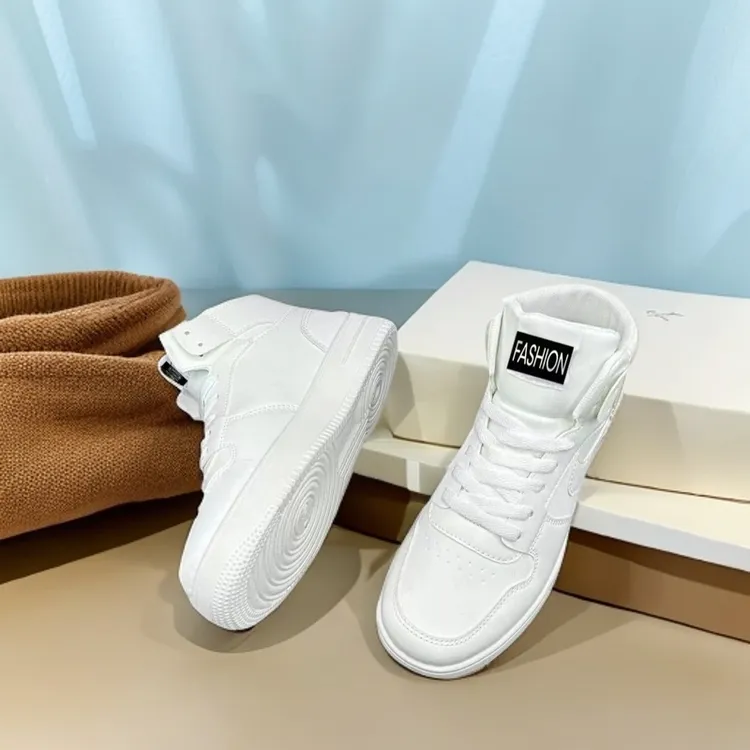Z7838爆款时尚休闲原创高帮运动女鞋白色春秋平底百搭2025