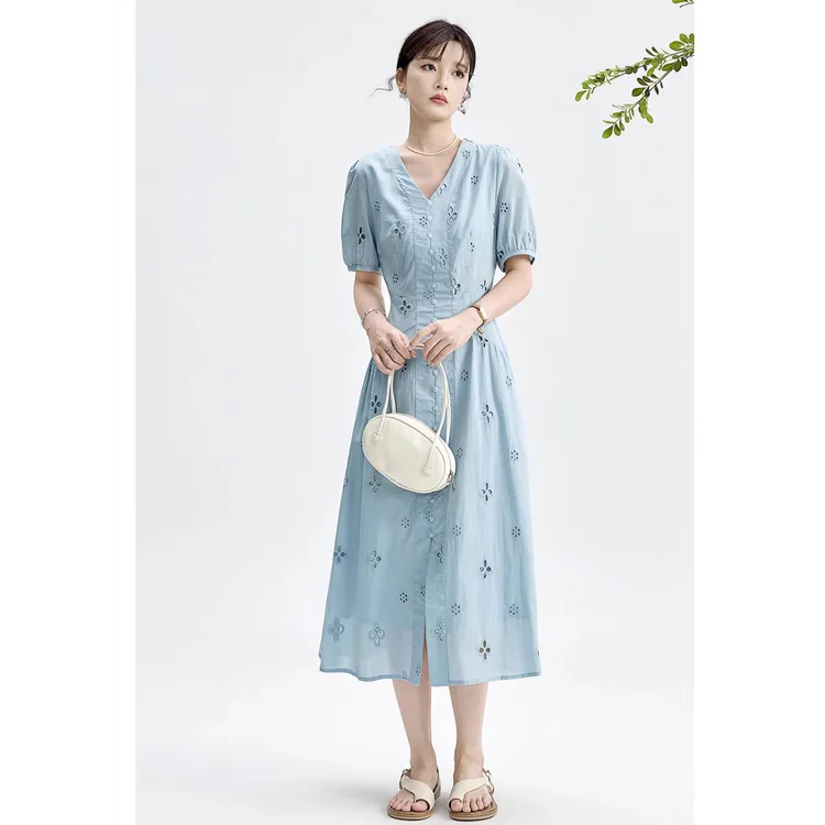 GUIER/桂儿蓝色镂空v领泡泡袖连衣裙女收腰显瘦垂感气质裙子G6314