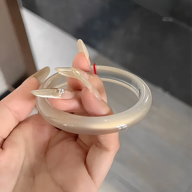 马料玉髓香槟金小钢炮手镯正圈贵妃玛瑙毕业级玉镯礼物多样性发一