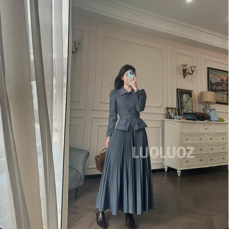 LUOLUOZ【贝多芬乐】气质女神时尚收腰上衣＋半身长裙两件套JF1000