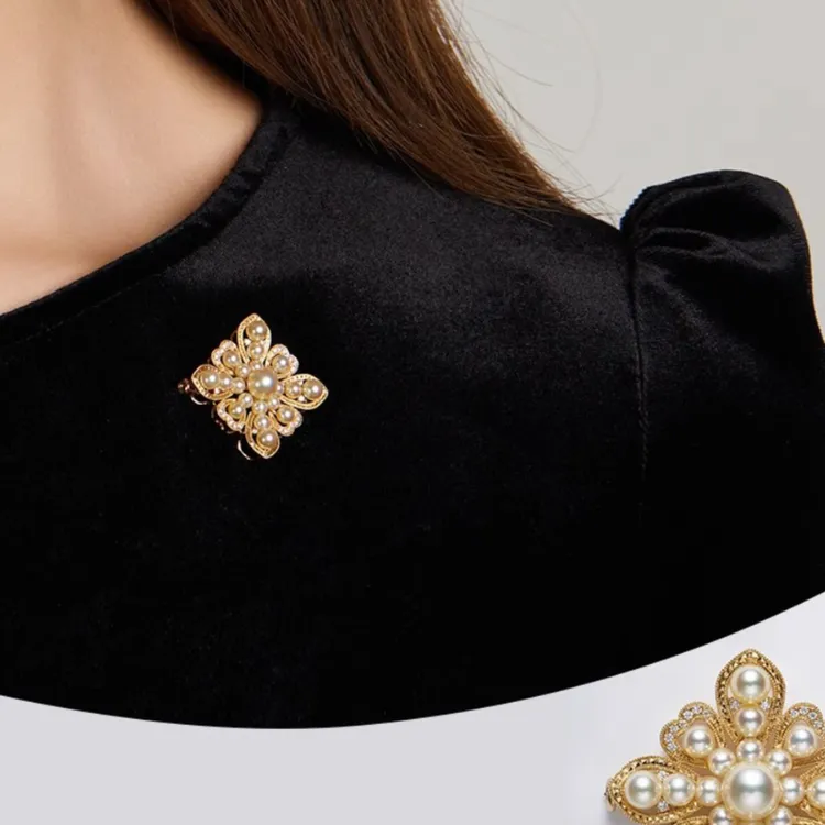 铜合金仿珍珠胸针 仿珍珠胸针法式时尚轻奢香槟色蝴蝶多用款精致