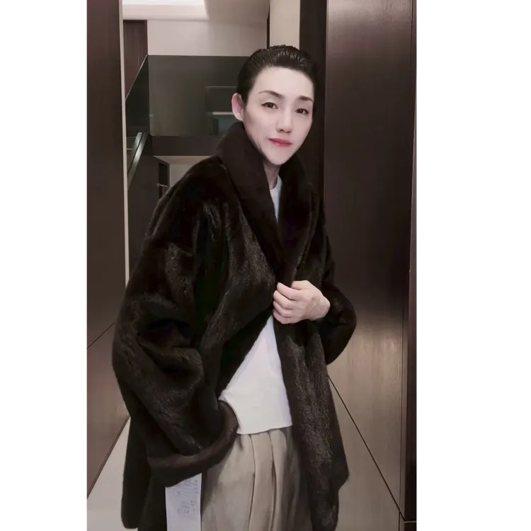 宝嘉美 水貂皮草  中长款 大衣外套 PC0064