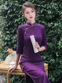 诺妮-新款冬装加绒菱格压花侧八扣旗袍
