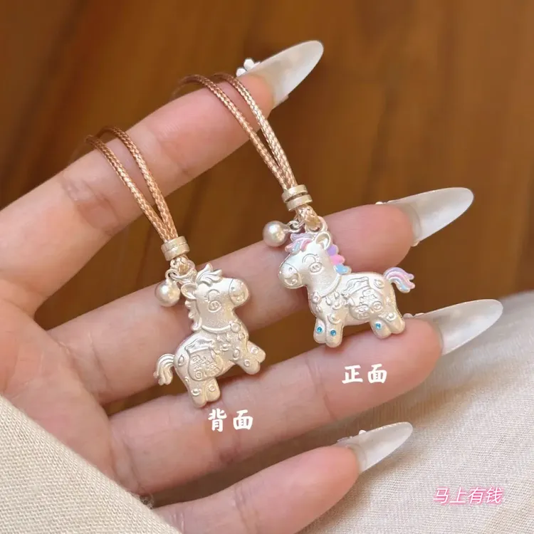 吊坠足银 小马吊坠足银999珐琅彩纯银可爱卡通马项链送女友礼物